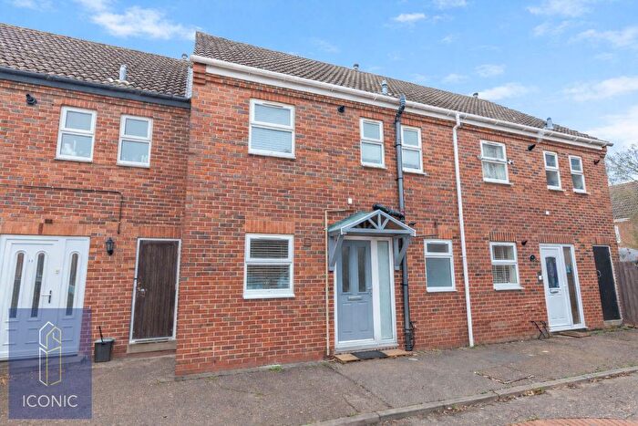 3 Bedroom Terraced House For Sale In Kerville Street, Norwich, NR5