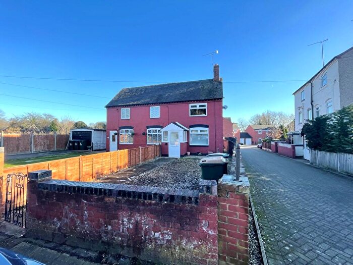 3 Bedroom Semi-Detached House To Rent In Spring Road, Coventry, CV6