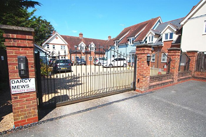 2 Bedroom End Of Terrace House To Rent In High Street, Billericay, CM12