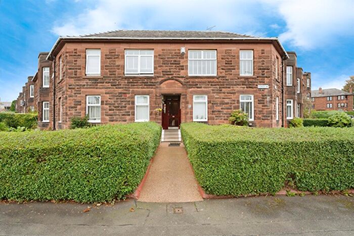 3 Bedroom Flat For Sale In Moness Drive, Glasgow, G52