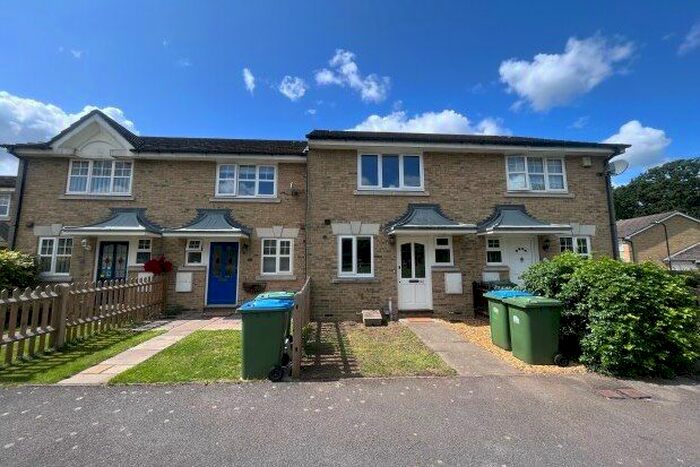 2 Bedroom Property To Rent In Barons Mead, Southampton, SO16