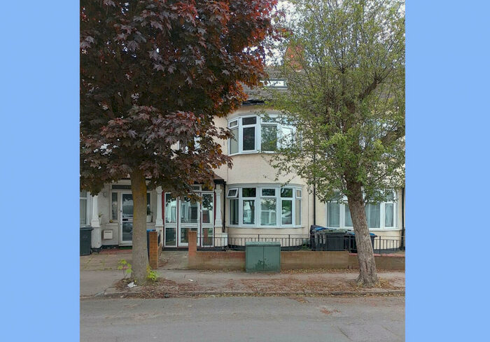 2 Bedroom Flat To Rent In Ashley Road, Thornton Heath, Surrey, CR7