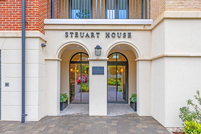 2 Bedroom Apartment To Rent In Sunningdale Park, Sunningdale, SL5