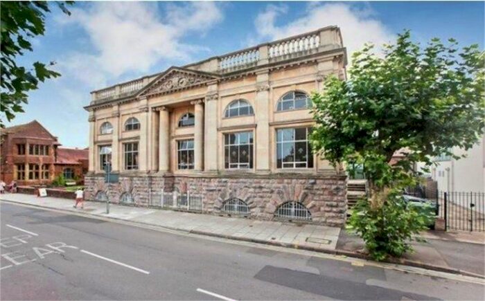 2 Bedroom Flat To Rent In Hunts Court, Corporation Street, Taunton, TA1