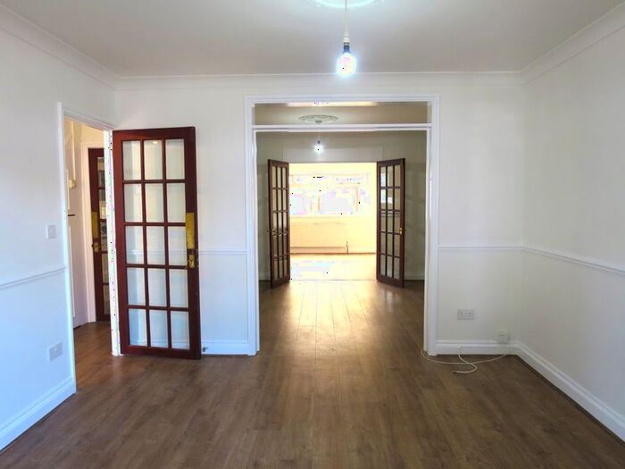 3 Bedroom Terraced House To Rent In Durants Road, Enfield, EN3