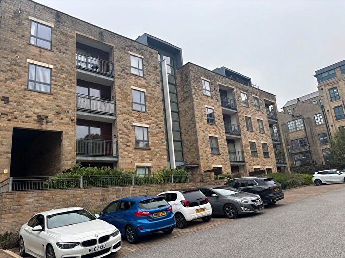 2 Bedroom Flat For Sale In Deakins Mill Way, Egerton, Bolton, Greater Manchester, BL7
