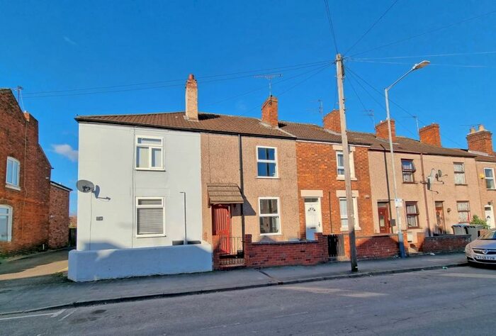 2 Bedroom Terraced House To Rent In Wood Street, Rugby, CV21