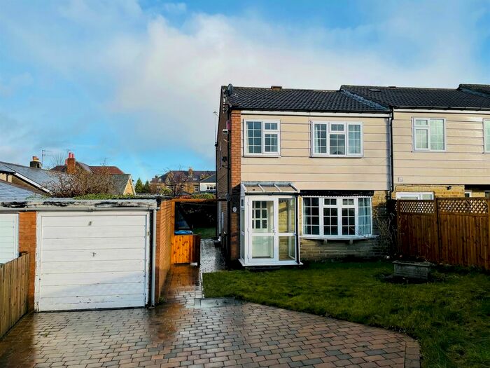 3 Bedroom Semi-Detached House To Rent In Mayfield Gardens, Ilkley, LS29