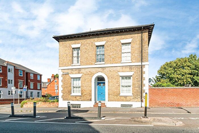 2 Bedroom Maisonette For Sale In Sidmouth Street, Reading, RG1