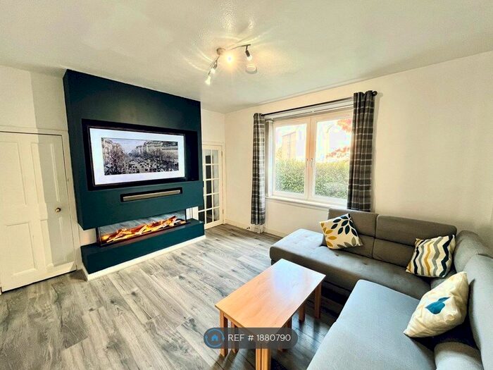 2 Bedroom Flat To Rent In Northfield Broadway, Edinburgh, EH8