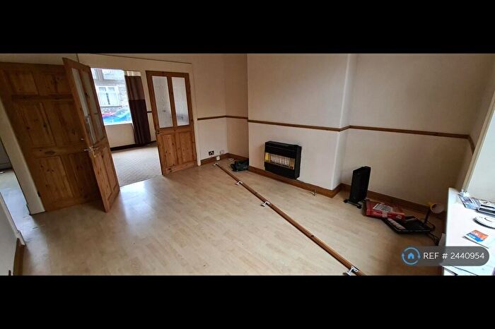 3 Bedroom Terraced House To Rent In Elm Street, Colne, BB8