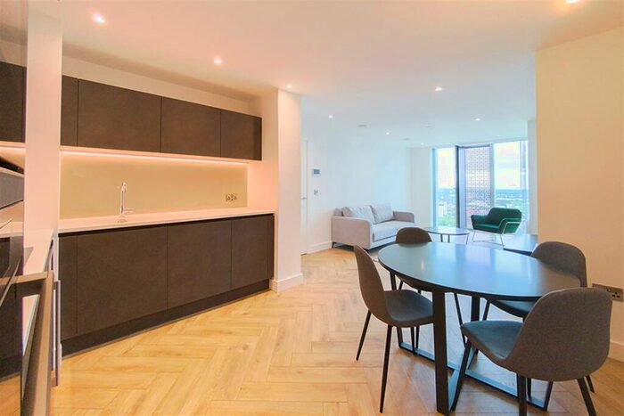 2 Bedroom Apartment To Rent In Elizabeth Tower, M15