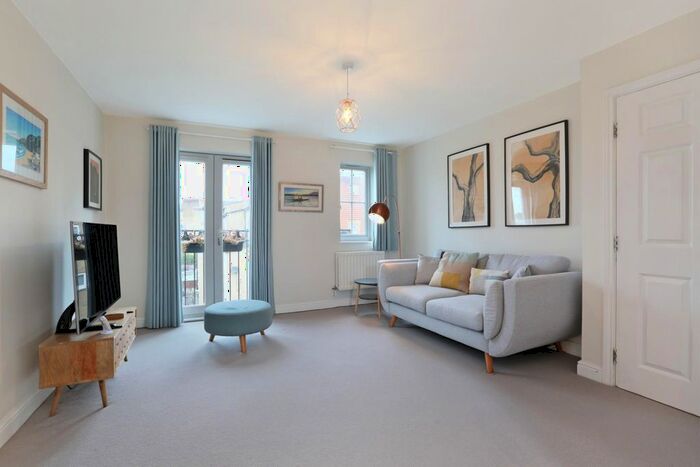 1 Bedroom Flat To Rent In Tower Mill Road, London, SE15