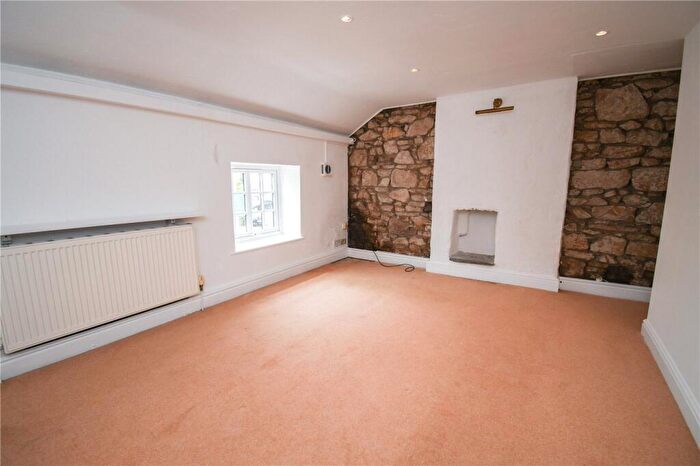 2 Bedroom Detached House To Rent In Pensby Road, Thingwall, Wirral, CH61