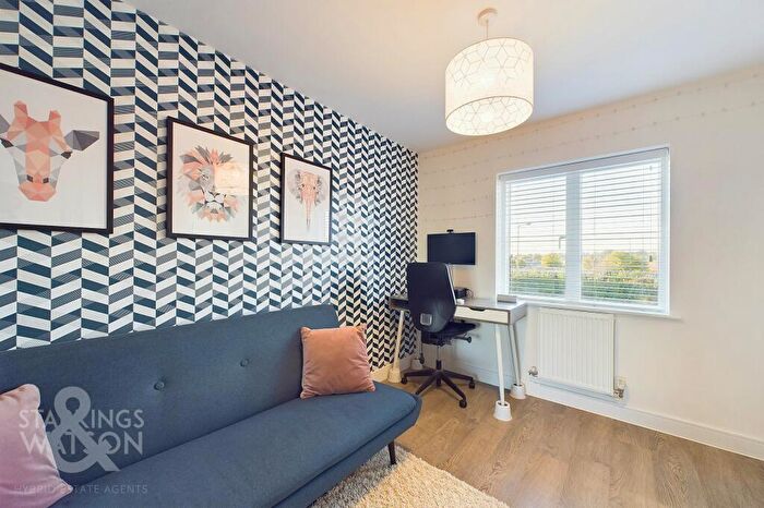 2 Bedroom End Of Terrace House For Sale In Burrage Way, Sprowston, Norwich, NR7