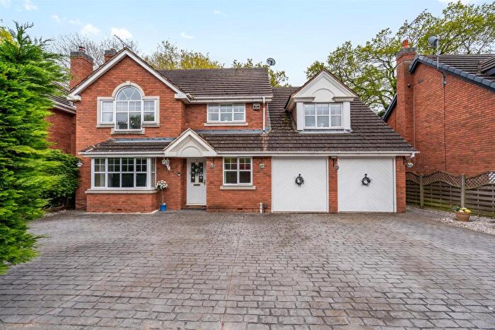 5 Bedroom Detached House For Sale In Dunham Croft, Dorridge, Solihull, B93