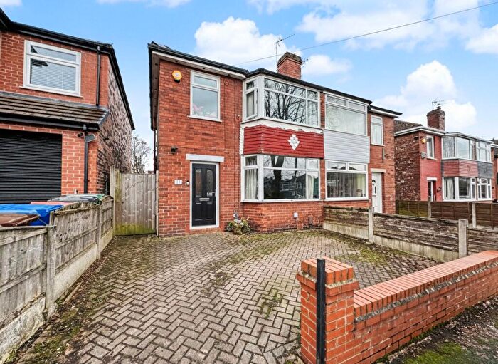 3 Bedroom Semi Detached House For Sale In Cedar Avenue, Whitefield, M45