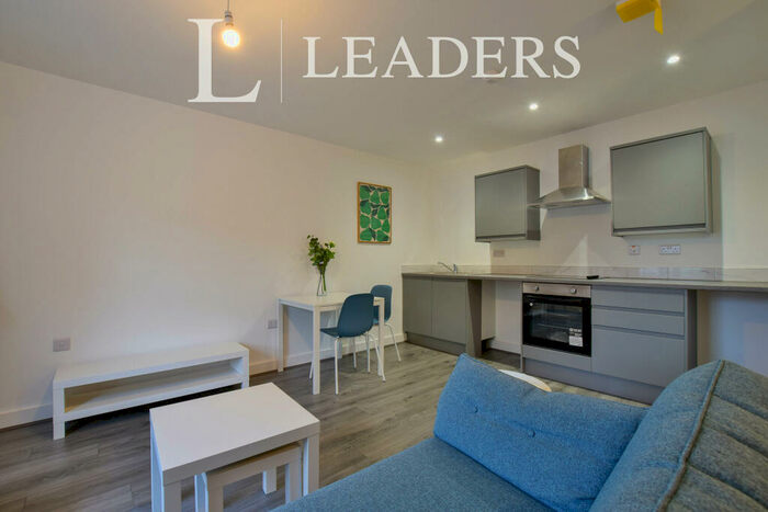 1 Bedroom Flat To Rent In Swan House, Swan Street, Ashton-under-Lyne, OL6