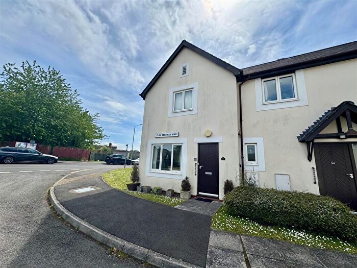 2 Bedroom Semi-Detached House For Sale In Garden City Way, Chepstow, NP16