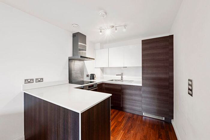 1 Bedroom Flat To Rent In Stanley Road, SW19