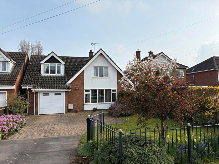 3 Bedroom Detached House For Sale In Station Road, Surfleet, PE11