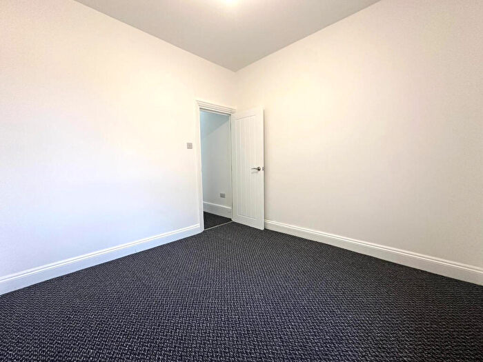 4 Bedroom Semi-Detached House To Rent In Tilbury, Essex, RM18
