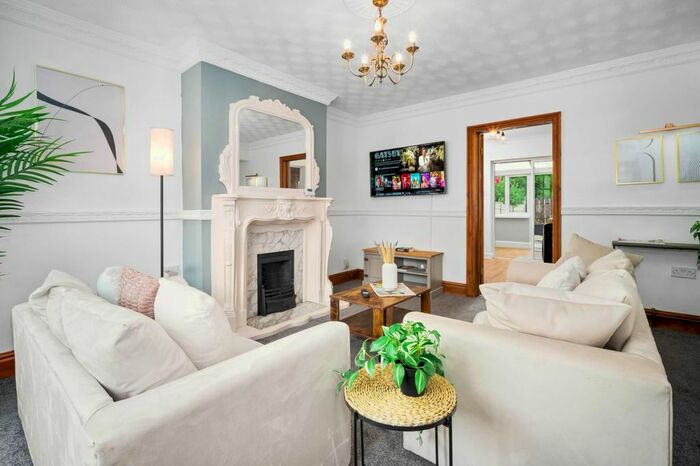 3 Bedroom Flat To Rent In Bendall Road, Birmingham, B44