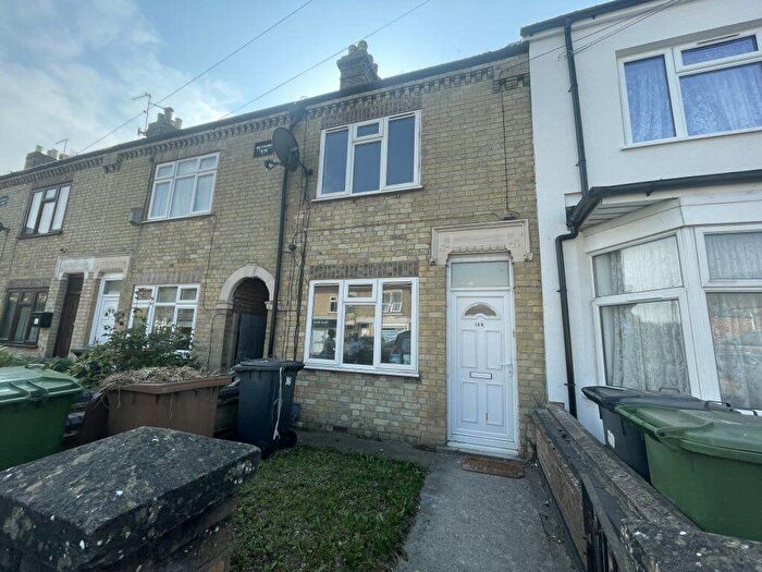 3 Bedroom Terraced House To Rent In Aldermans Drive, West Town, Peterborough, PE3