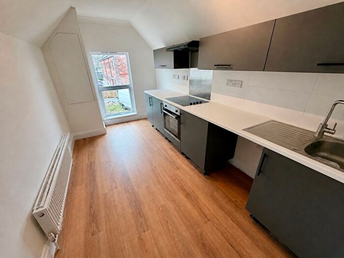 2 Bedroom Flat To Rent In Harold Road, Margate, CT9