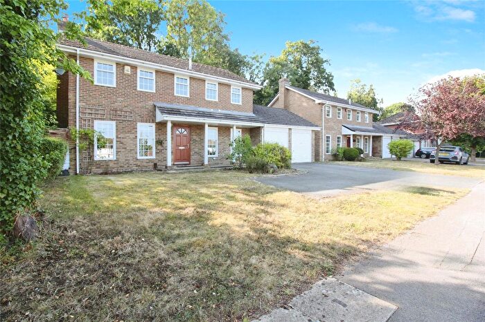 4 Bedroom Detached House For Sale In Ryhill Way, Lower Earley, Reading, RG6
