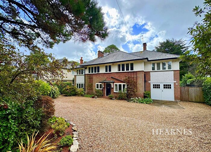 5 Bedroom Detached House For Sale In East Avenue, Talbot Woods, Bournemouth, BH3