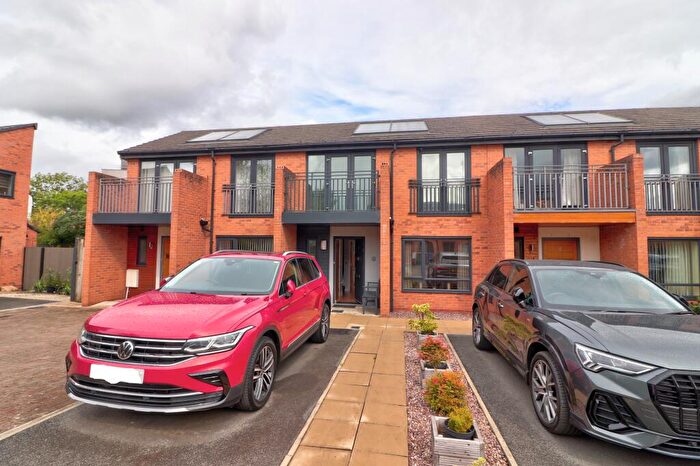 2 Bedroom Terraced House For Sale In Primrose Court, Bury, BL9