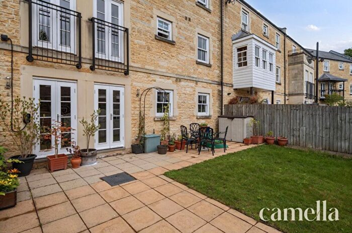 4 Bedroom Terraced House For Sale In Eveleigh Avenue, Bath, BA1