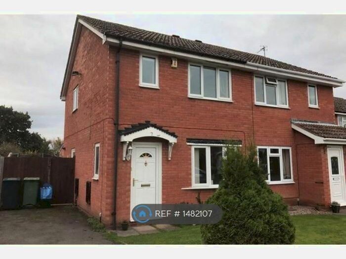 3 Bedroom Semi-Detached House To Rent In Crawford Meadow, Shrewsbury, SY3