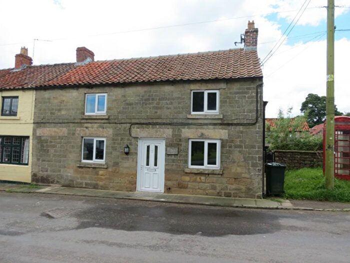 2 Bedroom Cottage To Rent In Boonhill Road, York, YO62