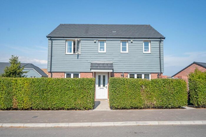 3 Bedroom Detached House For Sale In Cranesbill Way, Weymouth, DT3