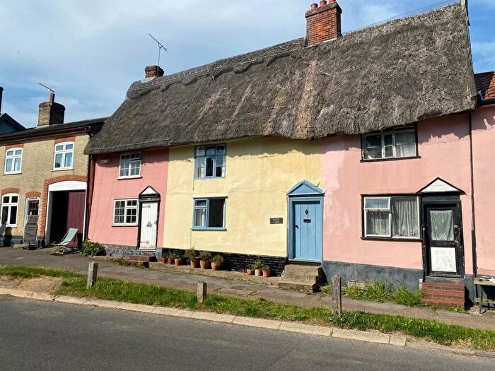 1 Bedroom Cottage For Sale In Old Street, Haughley, Stowmarket, IP14