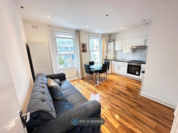 4 Bedroom Flat To Rent In Flaxman Rd, Brixton.Camberwell Elephant And Castle, Herne Hill, SE5