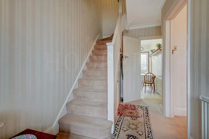 3 Bedroom Terraced House For Sale In North Circular Road, London, NW2