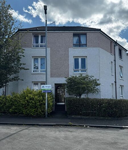 2 Bedroom Flat To Rent In Tobago Street, Calton, G40
