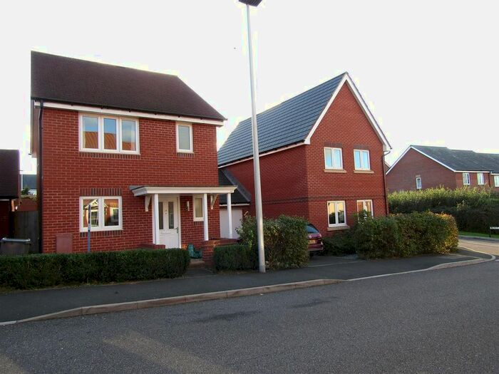 3 Bedroom Detached House To Rent In St. Michaels Way, Cranbrook, Exeter, EX5