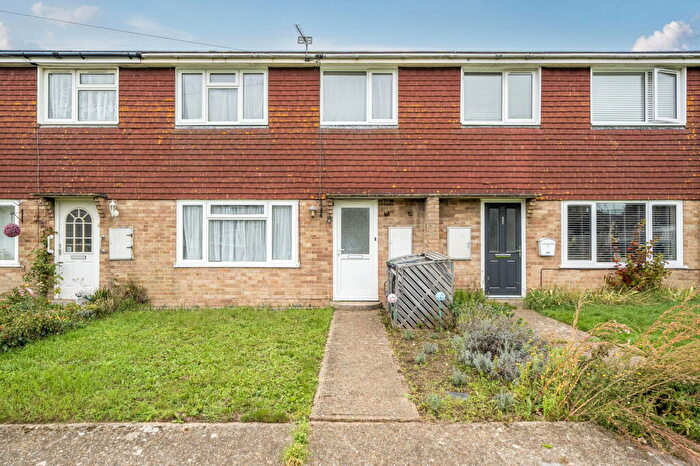 3 Bedroom Terraced House For Sale In Petts Crescent, Minster, Ramsgate, CT12