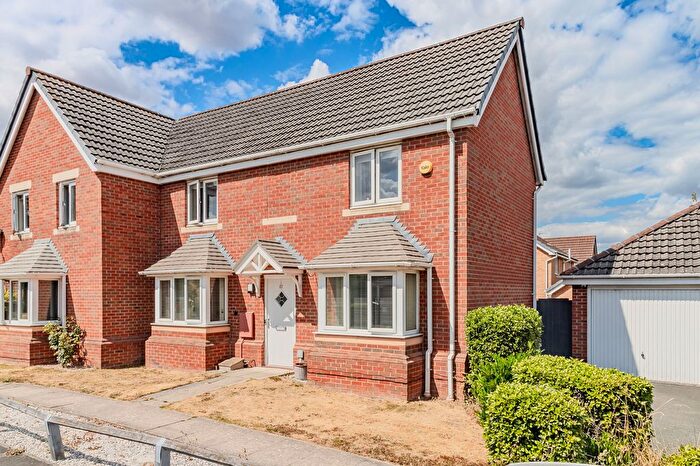 3 Bedroom Semi-Detached House For Sale In Tuffleys Way, Thorpe Astley, LE3