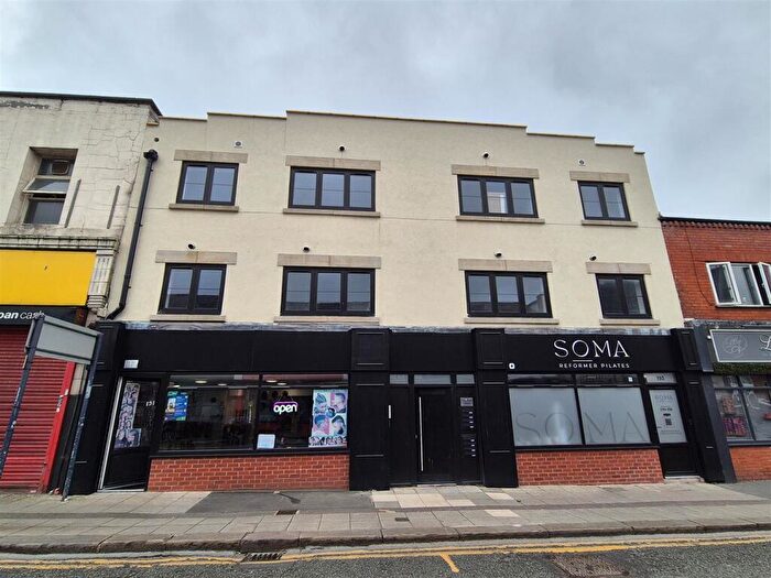 2 Bedroom Apartment To Rent In Stamford Street, Ashton-Under-Lyne, OL6
