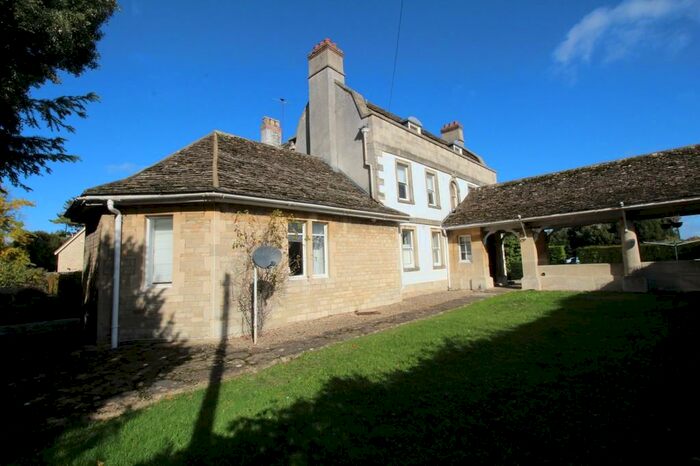 3 Bedroom Semi-Detached House To Rent In Rowden House, Rowden Hill, Chippenham, SN15