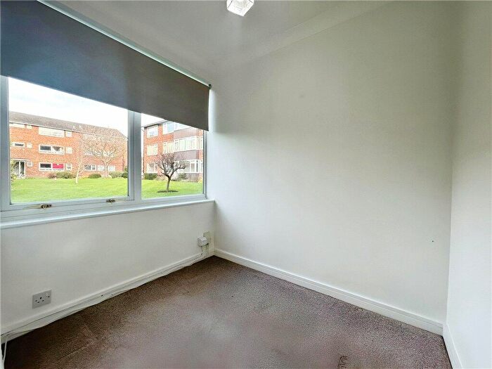 2 Bedroom Apartment To Rent In London Road, Guildford, Surrey, GU1