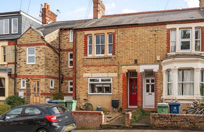 2 Bedroom Flat To Rent In Warwick Street, OX4