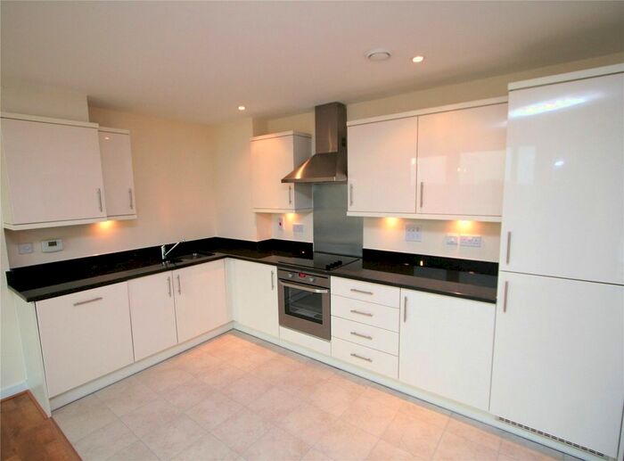 2 Bedroom Flat To Rent In Corrigan Court, Ealing, London, W5