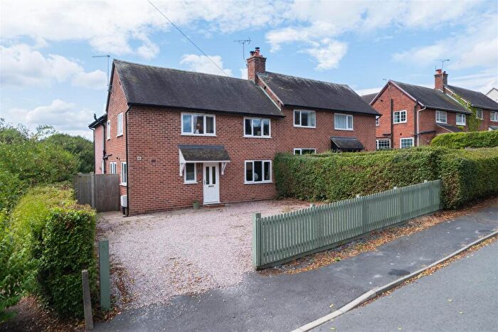 4 Bedroom Semi-Detached House For Sale In The Wynd, Kelsall, CW6