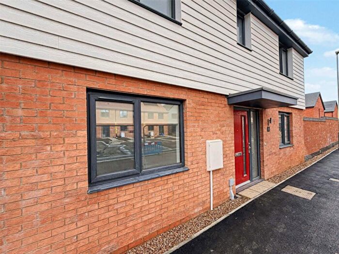 3 Bedroom House To Rent In Paulet, Bordon, Hampshire, GU35